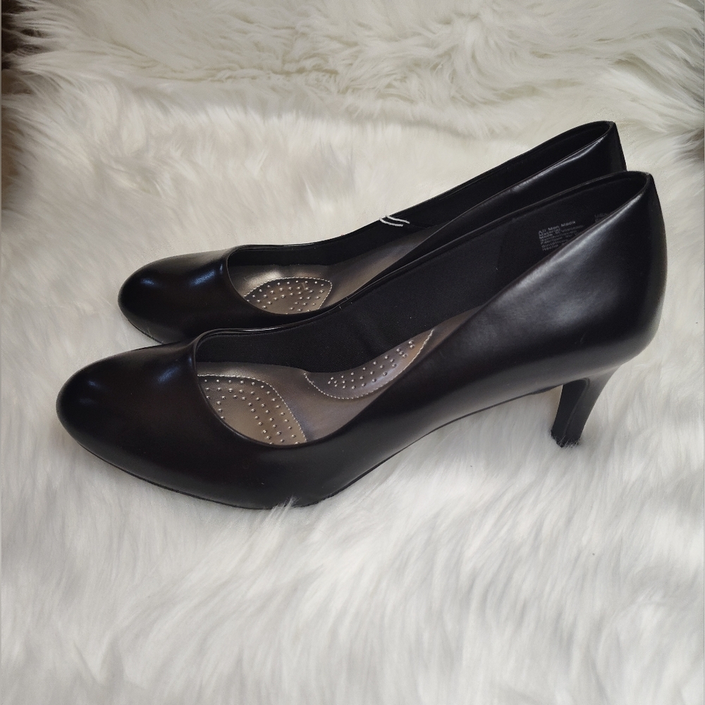 Classic Black Heels 👠 Pumps 9.5 Wide - Picture 6 of 10